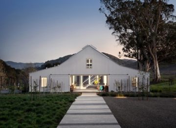 Hupomone Ranch Barn House and Autocourt Driveway