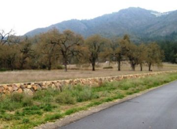 Sonoma Country Inn Paved Road